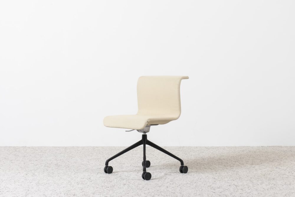 Bulo Tab Mesh Desk Chair