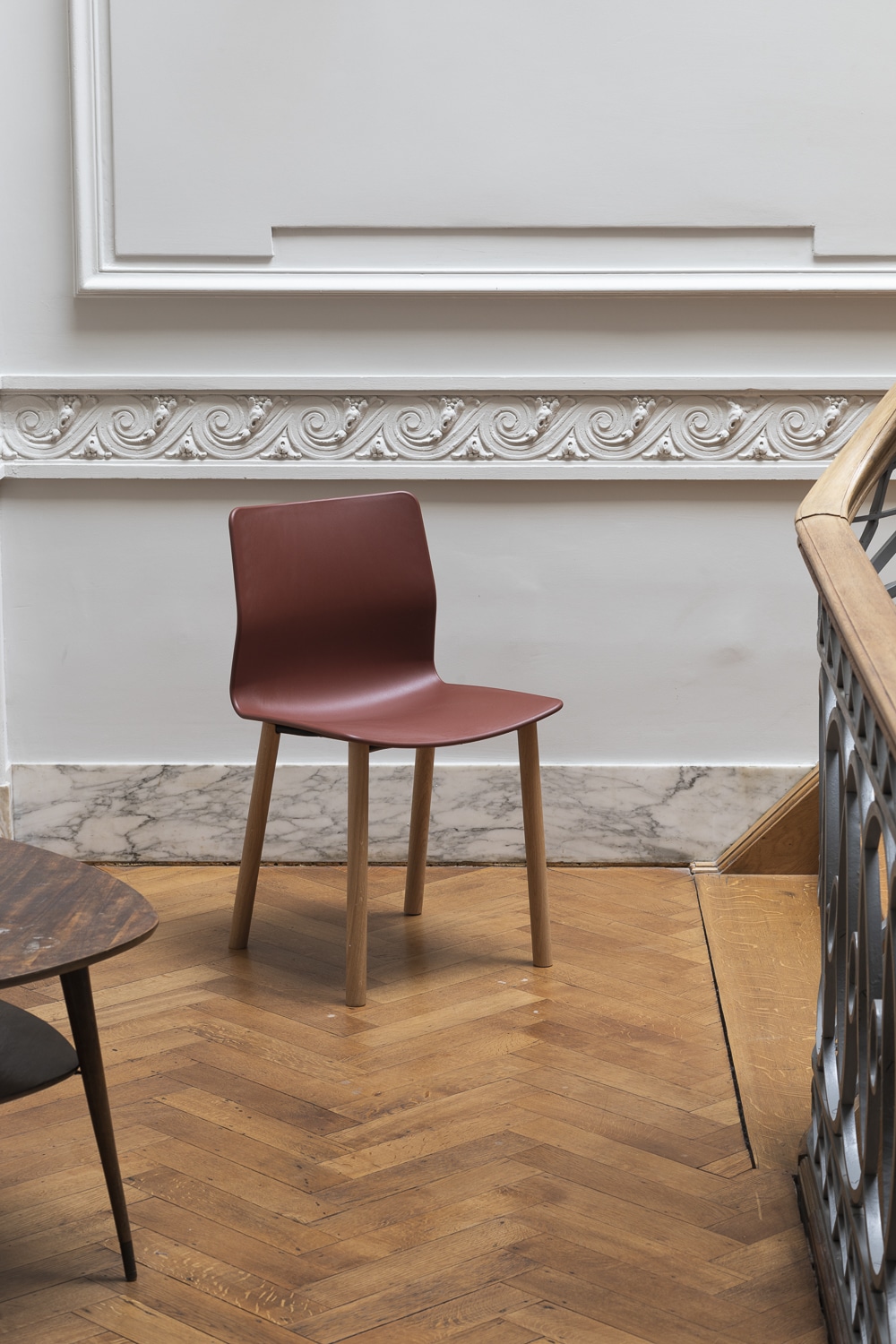 Bulo VVD Bistro 4 wooden legs