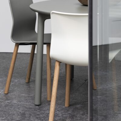 Bulo VVD Bistro 4 wooden legs