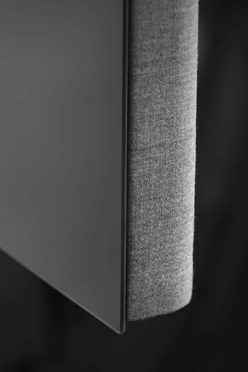 Chat Board Move Acoustic