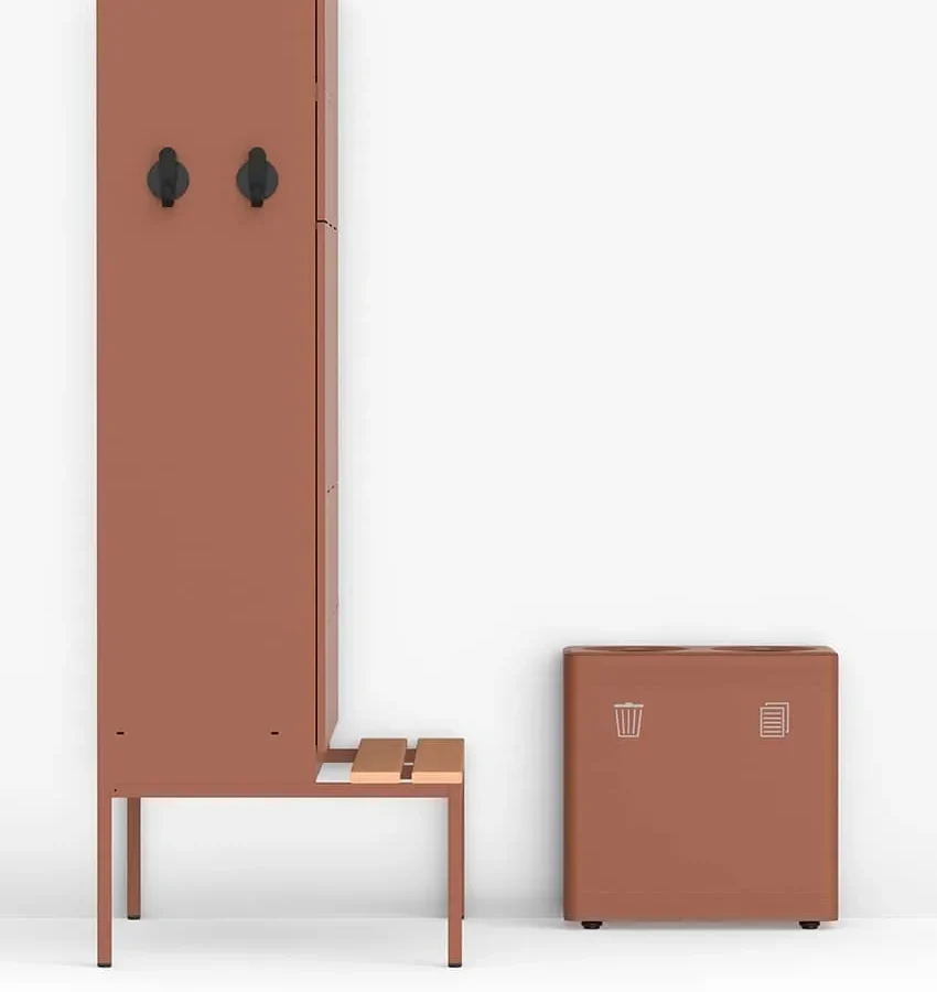 Aquarius locker with bench