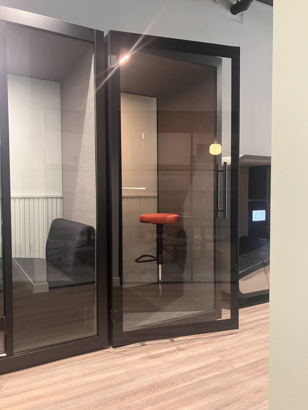 Silen ChatBox Single Outlet