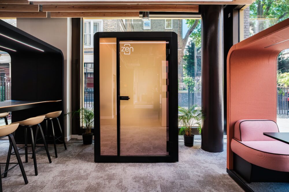 Silen Space 1.5 Zen Pod Outlet