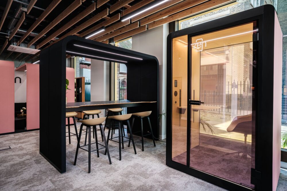 Silen Space 1.5 Zen Pod Outlet