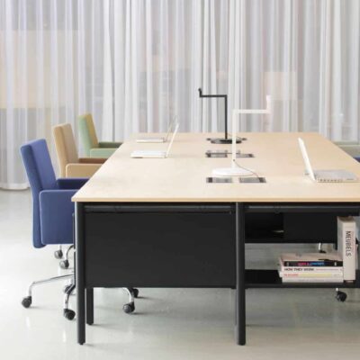 Bulo DAN Meeting Table