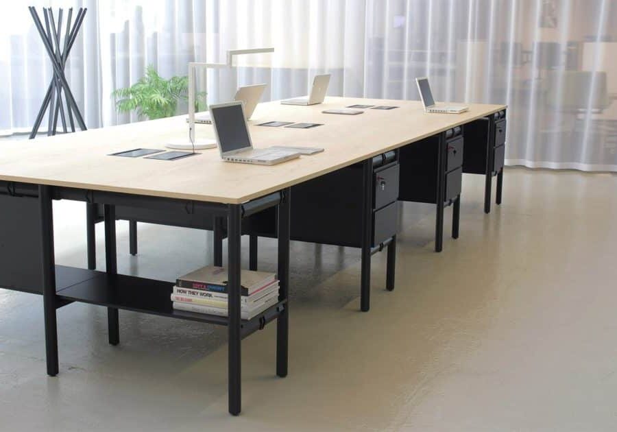 Bulo DAN Meeting Table