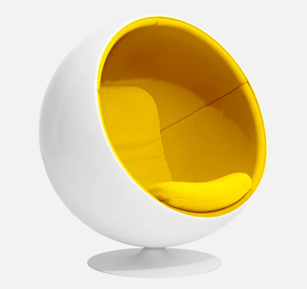 Eero Aarnio Originals Ball Chair
