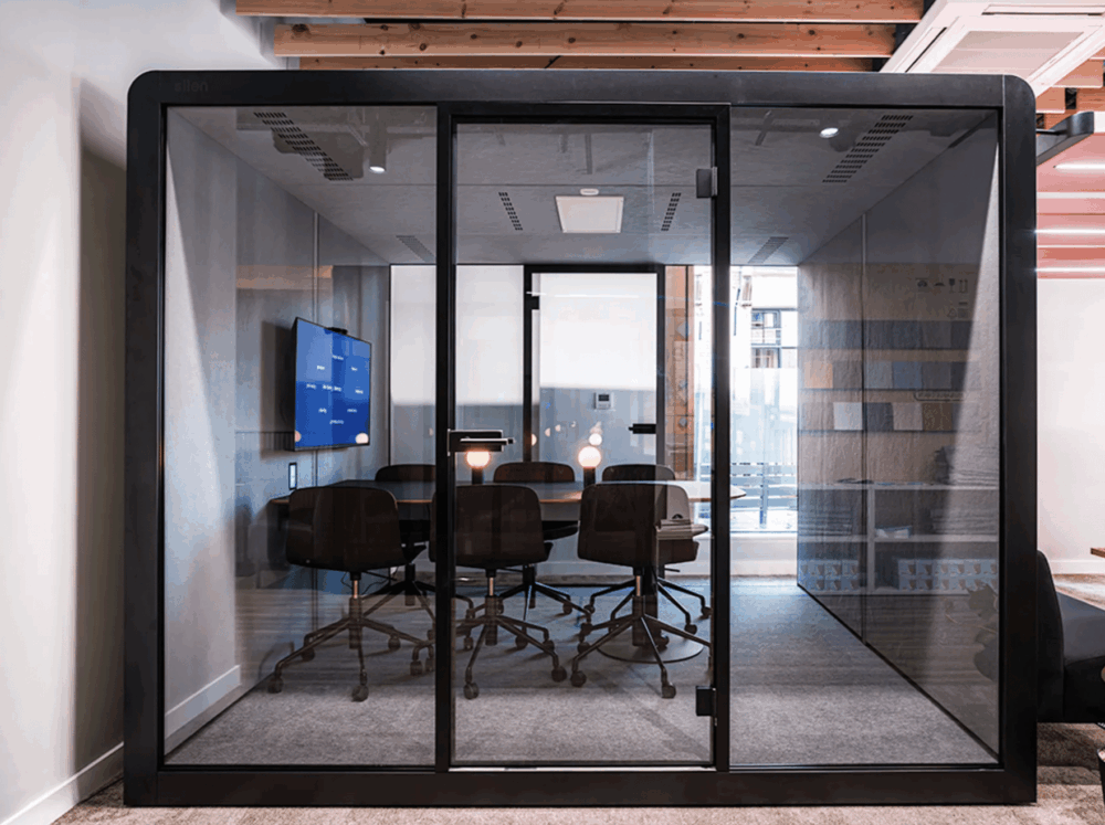 Silen Space Max plus Bridges Connect Outlet